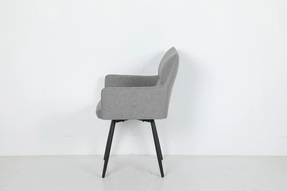 Fido Spisestol – 180° Roterbar med Davis Barrel-stoff
